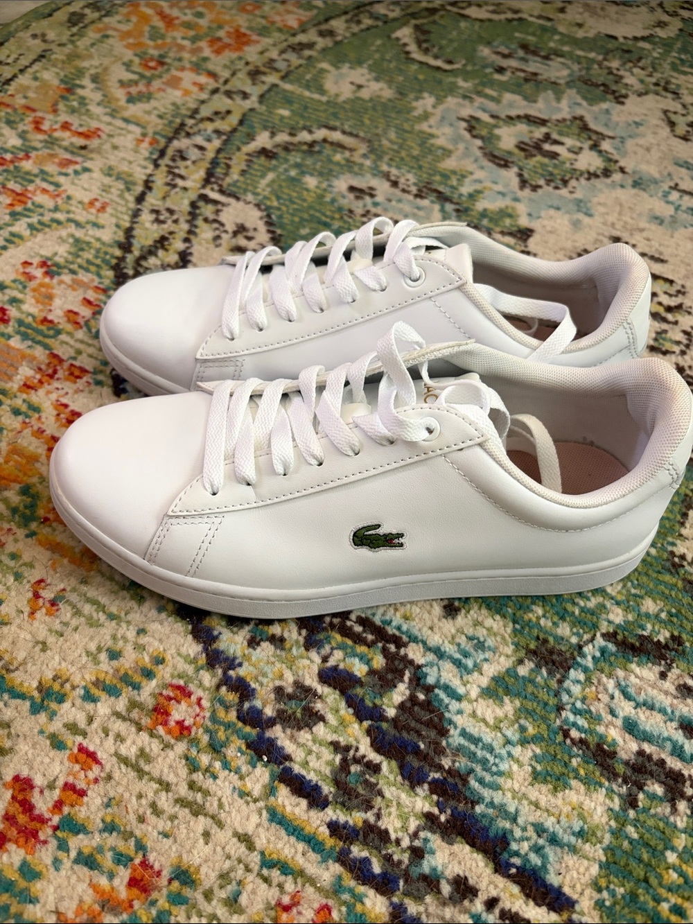Lacoste Hydez White Low Top Leather Sneakers Like New